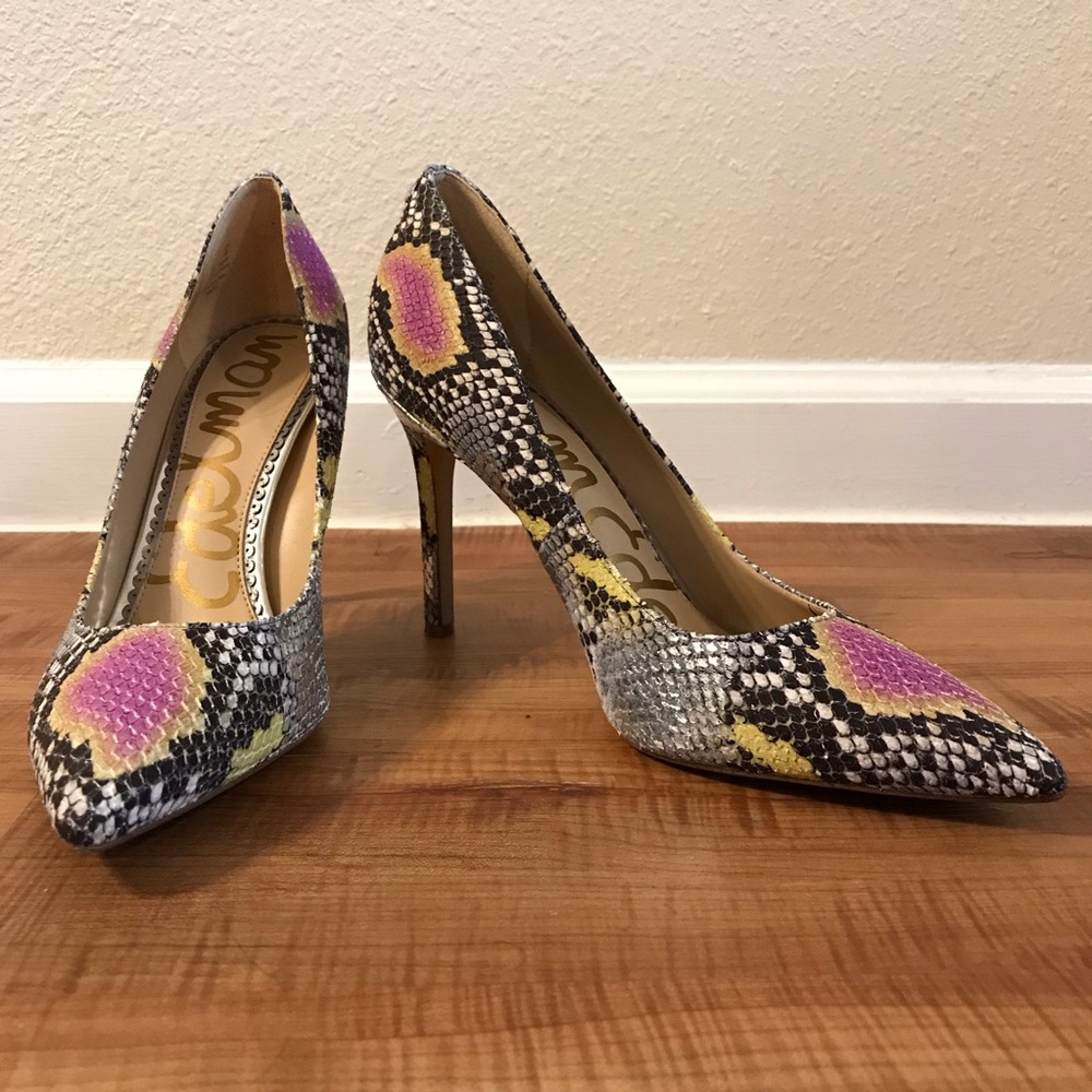 Sam Edelman Hazel Pointed Toe Heel in Lilac/Yellow